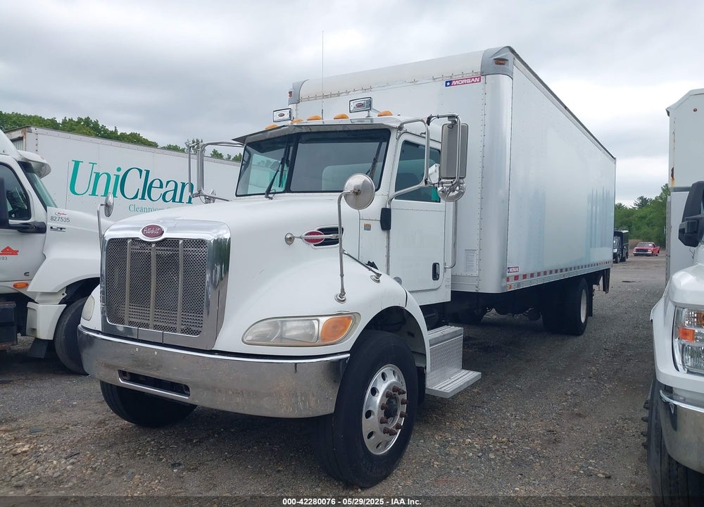 2013 PETERBILT 337 VIN: 2NP2HM6X5DM194538
