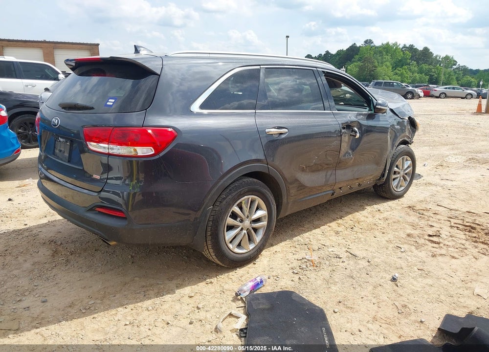 2017 KIA SORENTO VIN: 5XYPG4A39HG282395