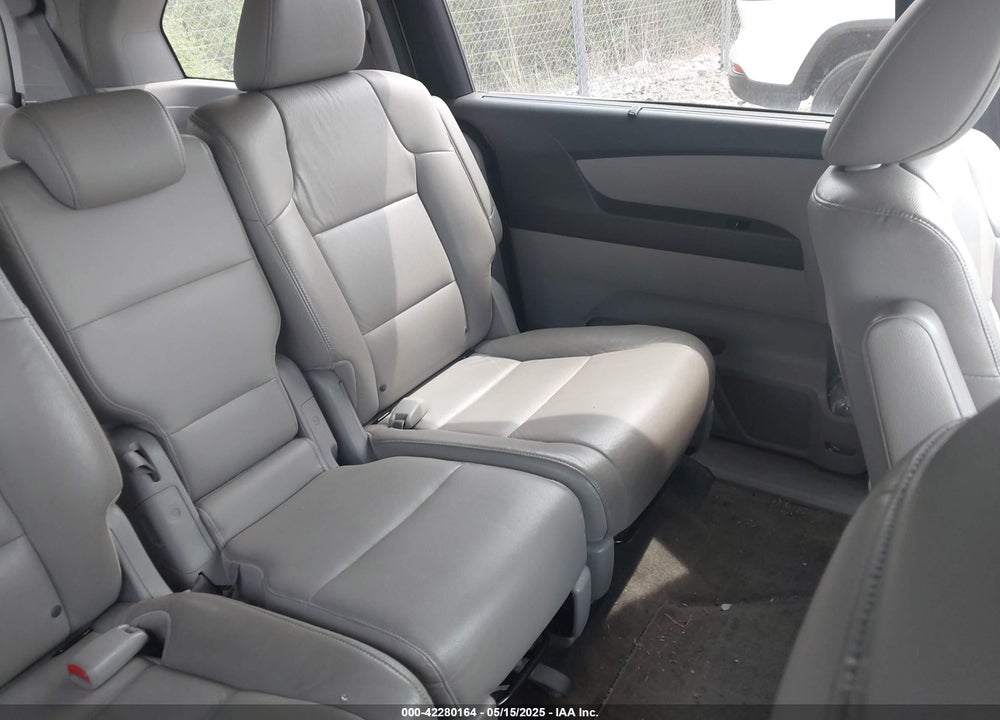 2013 HONDA ODYSSEY EX-L VIN: 5FNRL5H60DB023354