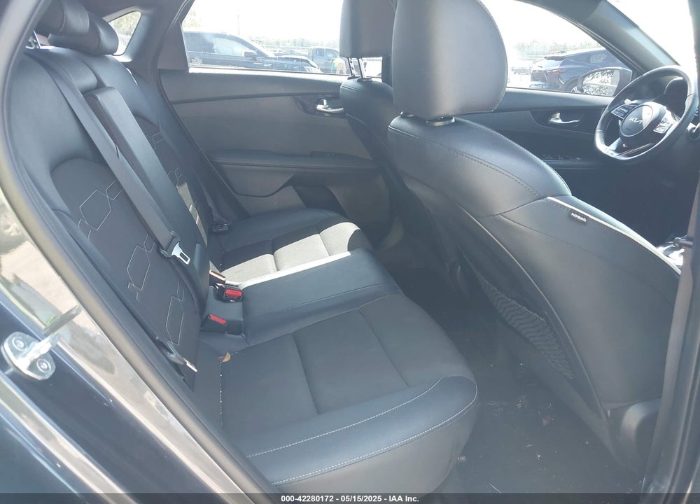 2023 KIA FORTE GT LINE VIN: 3KPF54AD6PE602195