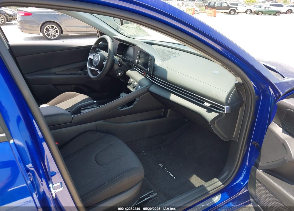 2025 HYUNDAI ELANTRA VIN: KMHLL4DG1SU896464