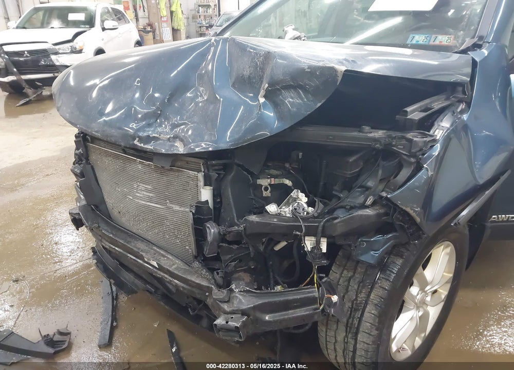 2015 KIA SORENTO LX VIN: 5XYKTCA66FG583066