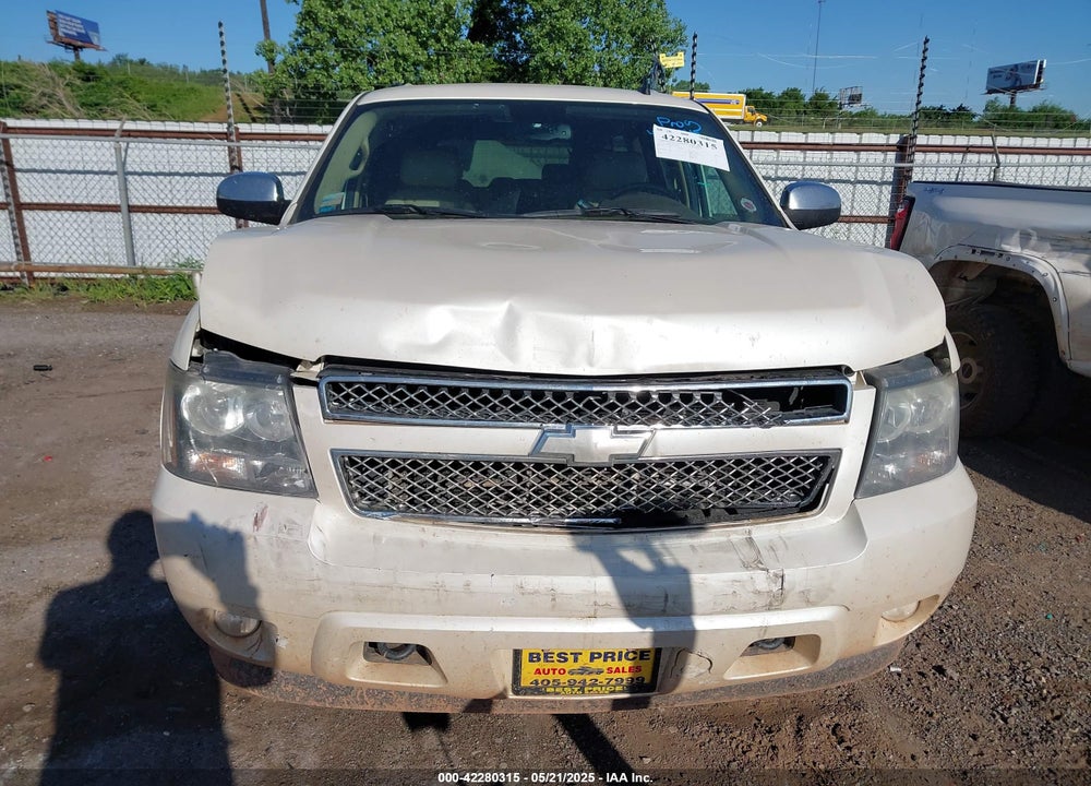 2010 CHEVROLET SUBURBAN 1500 VIN: 1GNUKKE36AR129309