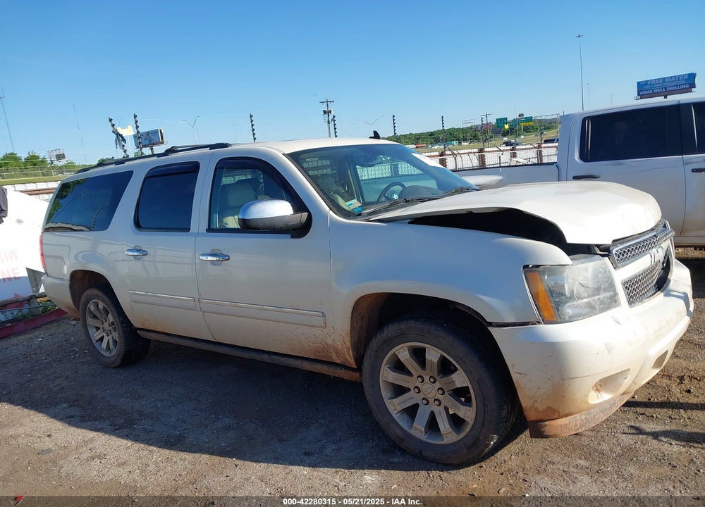 2010 CHEVROLET SUBURBAN 1500 VIN: 1GNUKKE36AR129309