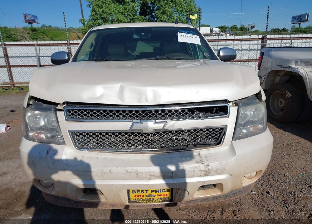 2010 CHEVROLET SUBURBAN 1500 VIN: 1GNUKKE36AR129309
