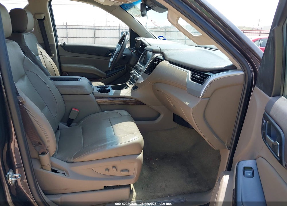 2017 GMC YUKON VIN: 1GKS1BKCXHR367136