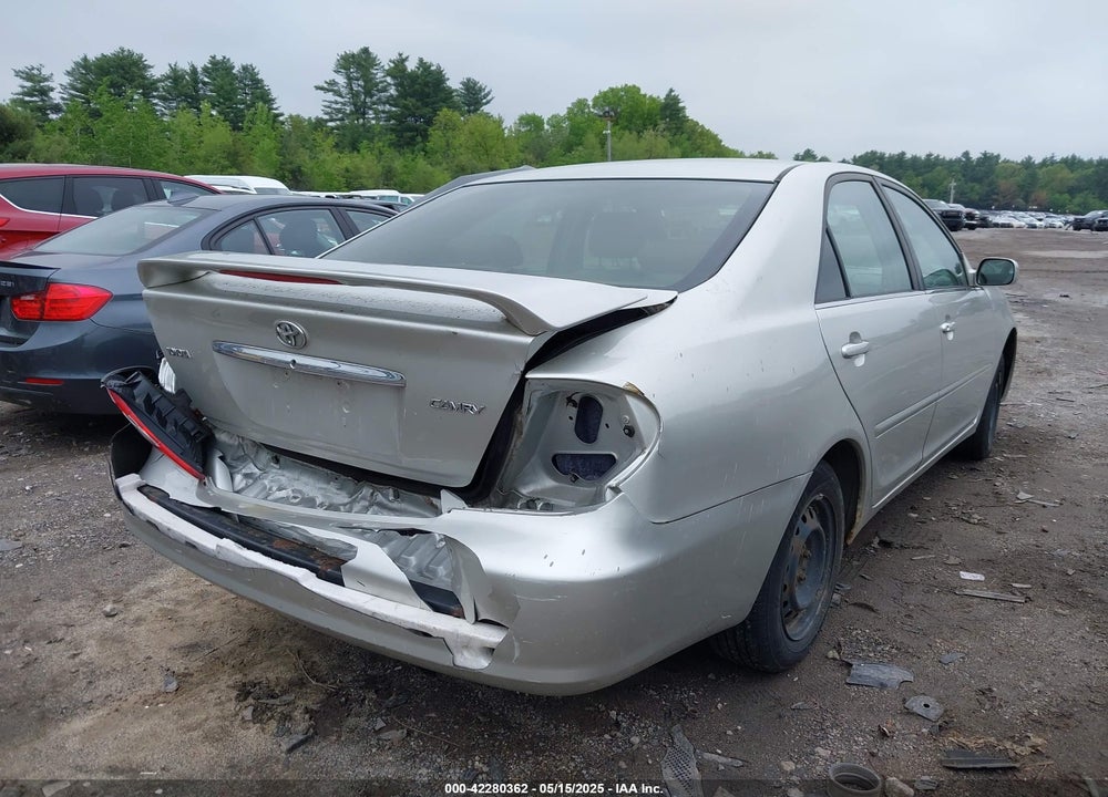 2004 TOYOTA CAMRY VIN: JTDBE32KX40270367