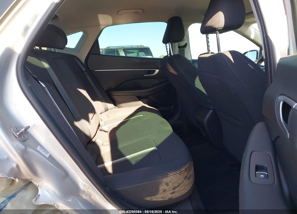 2024 HYUNDAI SONATA VIN: KMHL64JA6RA389143