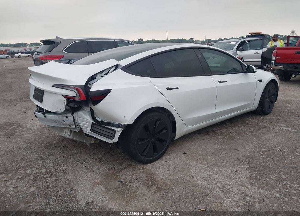 2024 TESLA MODEL 3 VIN: 5YJ3E1EA2RF731579