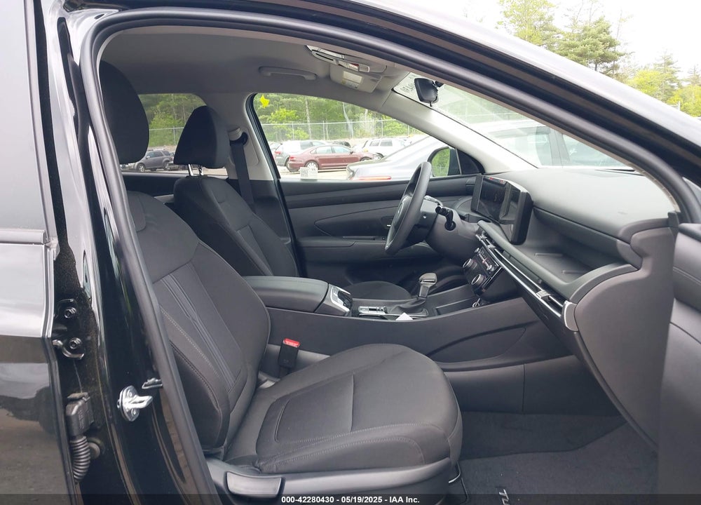 2025 HYUNDAI TUCSON VIN: 5NMJBCDE4SH502373