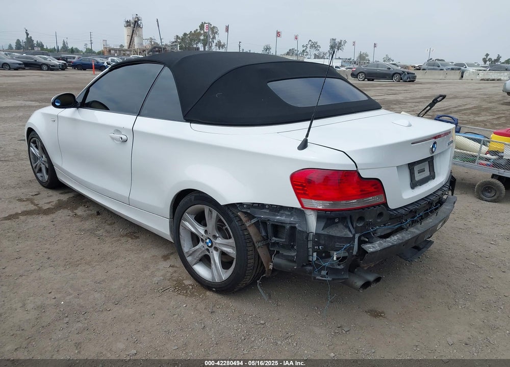 2008 BMW 128I VIN: WBAUN13508VH80273