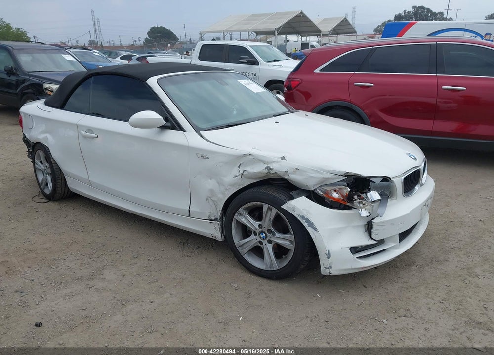 2008 BMW 128I VIN: WBAUN13508VH80273