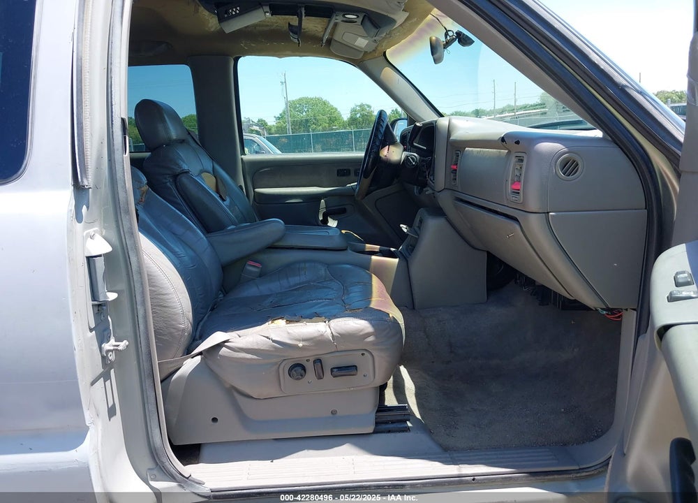 1999 CHEVROLET SILVERADO 1500 LT VIN: 1GCEK19T5XE227393
