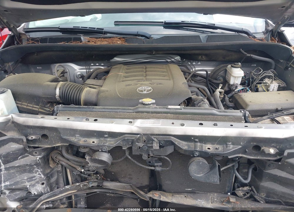 2016 TOYOTA TUNDRA SR5 5.7L V8 VIN: 5TFDW5F13GX522409