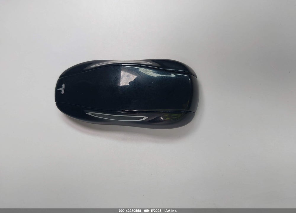 2013 TESLA MODEL S VIN: 5YJSA1CN5DFP21635