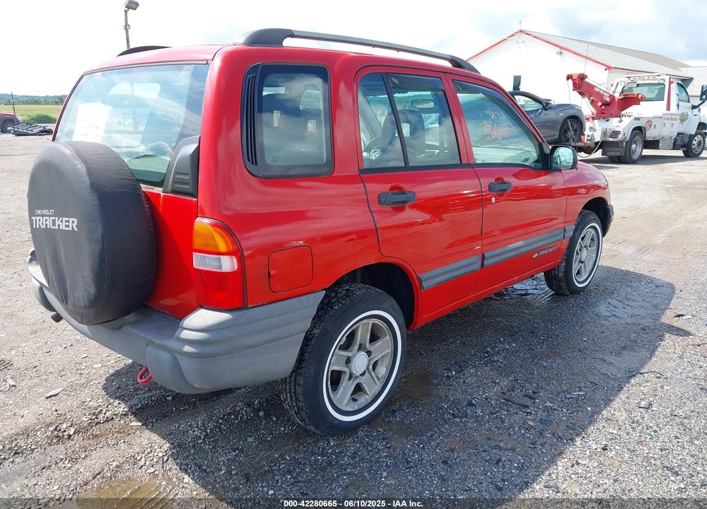 2003 CHEVROLET TRACKER HARD TOP BASE VIN: 2CNBJ13C636944393