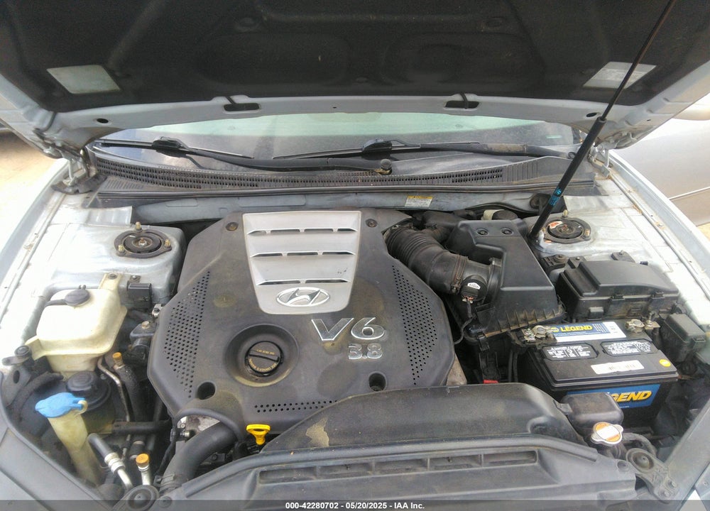 2008 HYUNDAI AZERA LIMITED VIN: KMHFC46F98A309536