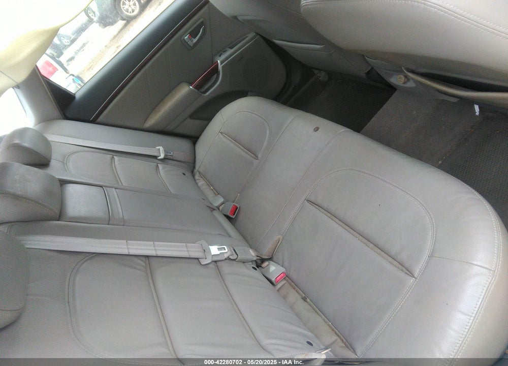 2008 HYUNDAI AZERA LIMITED VIN: KMHFC46F98A309536