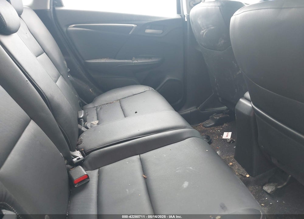 2018 HONDA FIT VIN: 3HGGK5H97JM734000