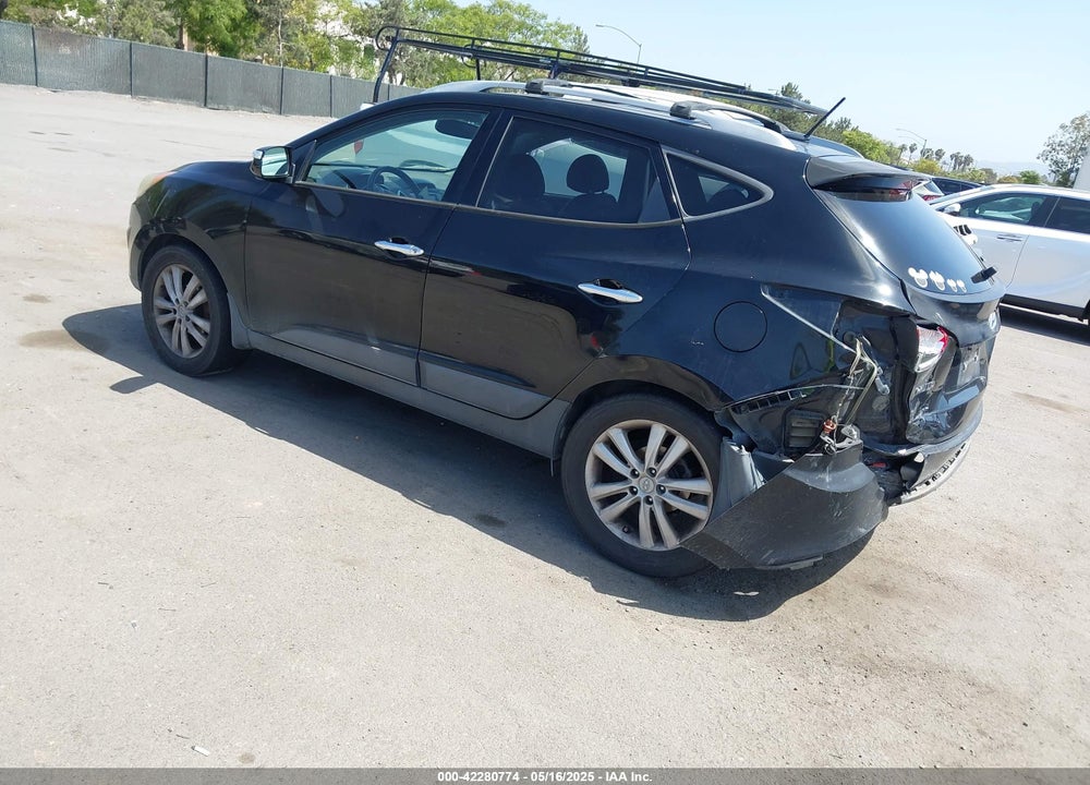 2011 HYUNDAI TUCSON LIMITED VIN: KM8JU3AC9BU207917