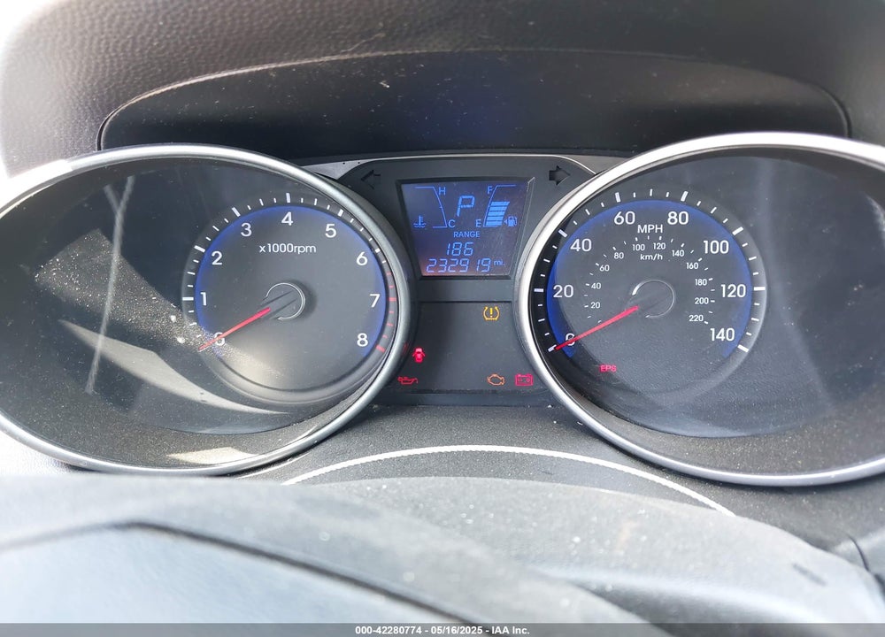 2011 HYUNDAI TUCSON LIMITED VIN: KM8JU3AC9BU207917