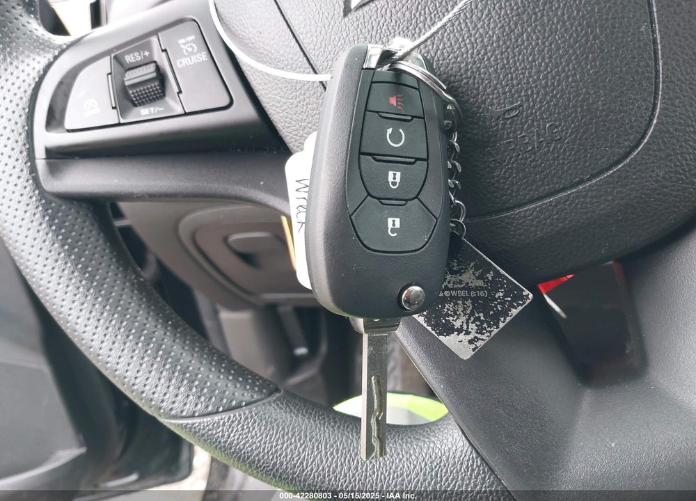 2019 CHEVROLET TRAX VIN: 3GNCJPSB6KL404838