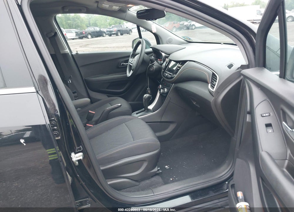 2019 CHEVROLET TRAX VIN: 3GNCJPSB6KL404838