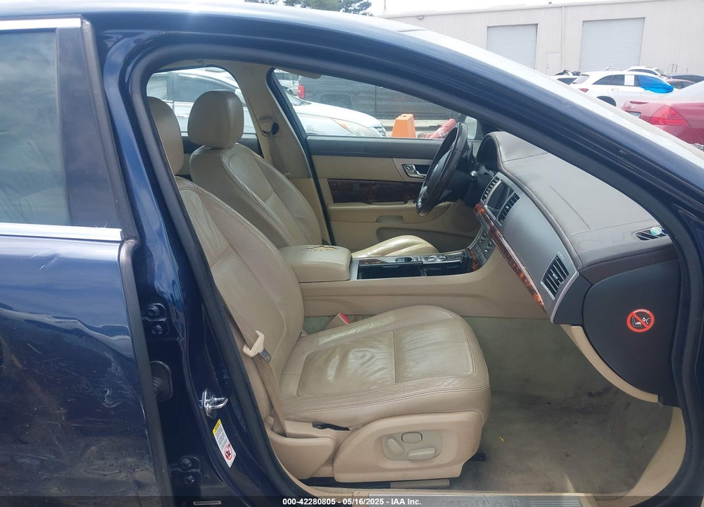 2009 JAGUAR XF VIN: SAJWA05B29HR23758