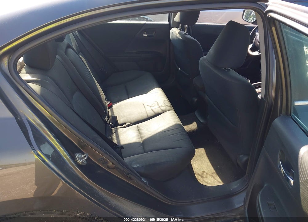 2015 HONDA ACCORD LX VIN: 1HGCR2F35FA120302