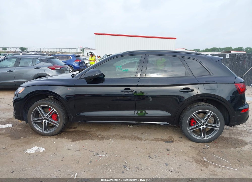 2024 AUDI Q5 VIN: WA1E2AFYXR2017614