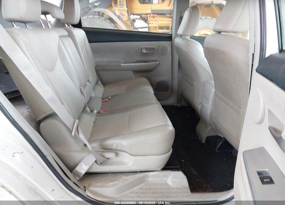 2013 TOYOTA PRIUS V FIVE VIN: JTDZN3EU2D3222789
