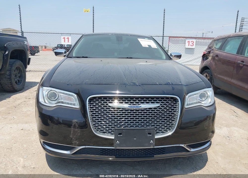 2018 CHRYSLER 300 VIN: 2C3CCAAG7JH342245