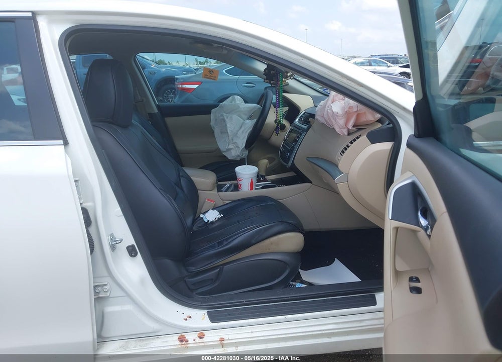 2017 NISSAN ALTIMA VIN: 1N4AL3AP9HN310757