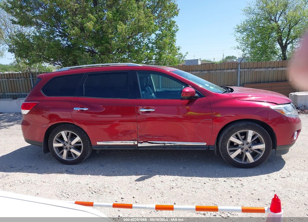 2015 NISSAN PATHFINDER PLATINUM VIN: 5N1AR2MM1FC707940