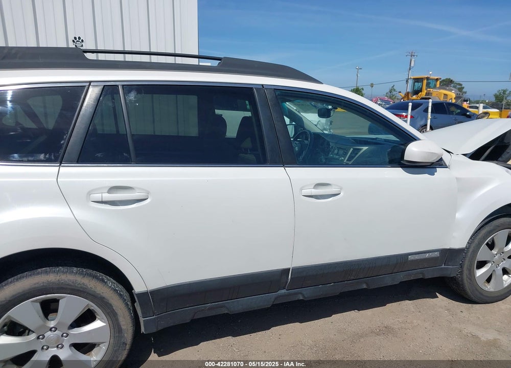 2012 SUBARU OUTBACK 2.5I PREMIUM VIN: 4S4BRBCC9C3282475