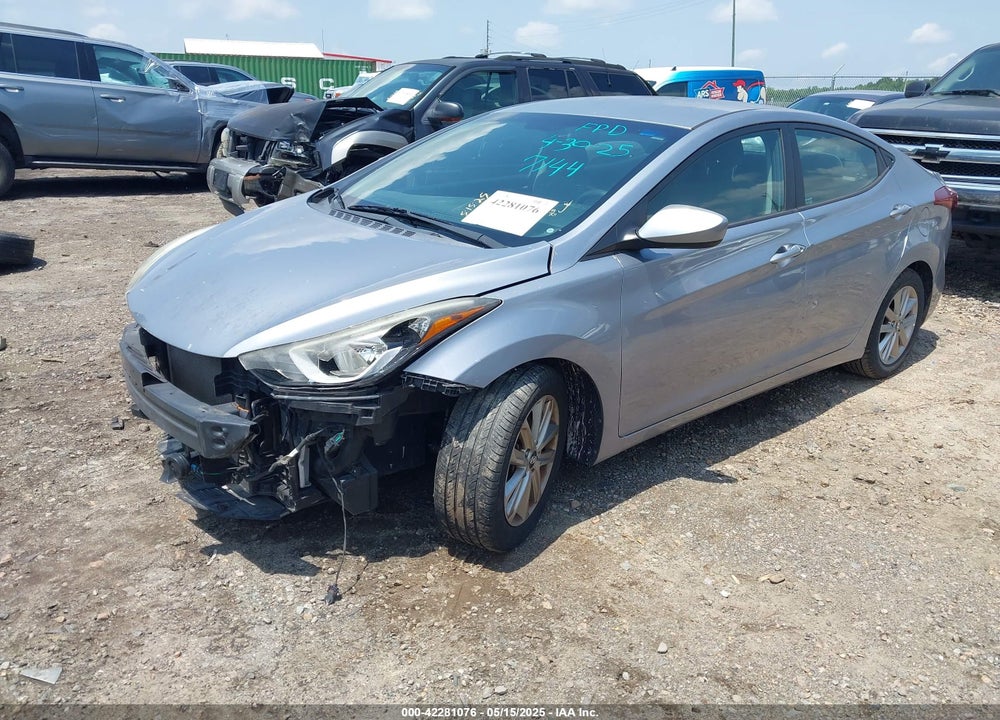 2015 HYUNDAI ELANTRA VIN: 5NPDH4AE8FH637144