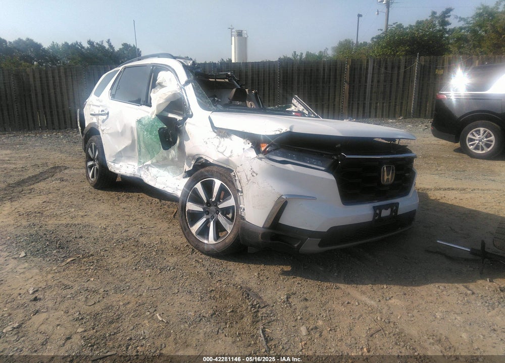 2024 HONDA PILOT TOURING VIN: 5FNYG1H70RB038106