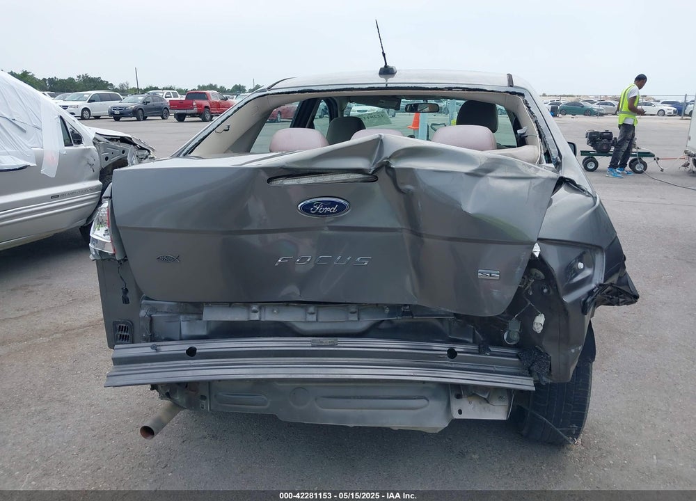 2010 FORD FOCUS SE VIN: 1FAHP3FN9AW282209