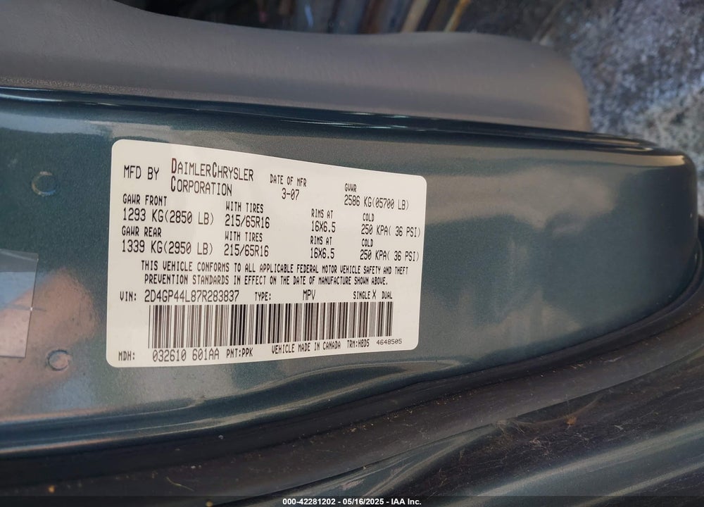 2007 DODGE GRAND CARAVAN SXT VIN: 2D4GP44L87R283837