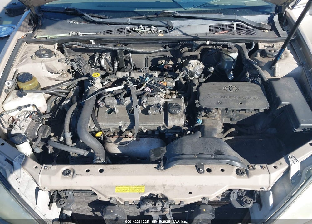 2002 TOYOTA CAMRY LE V6 VIN: 4T1BF32KX2U034414