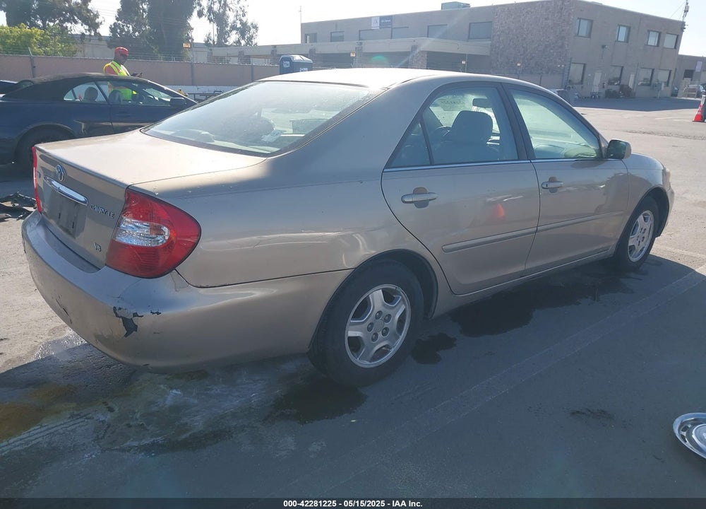 2002 TOYOTA CAMRY LE V6 VIN: 4T1BF32KX2U034414