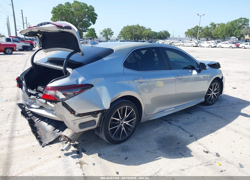 2021 TOYOTA CAMRY VIN: 4T1G11AKXMU576254