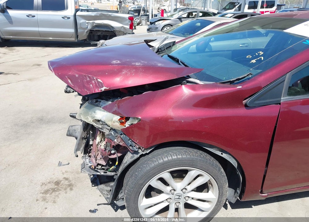 2012 HONDA CIVIC VIN: 2HGFB2F51CH565300