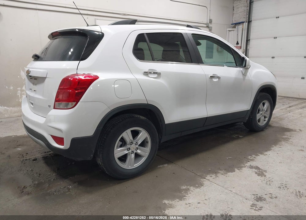 2018 CHEVROLET TRAX VIN: 3GNCJPSB1JL218624