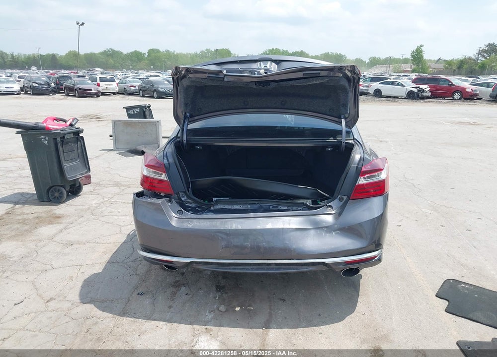 2017 HONDA ACCORD VIN: 1HGCR2F57HA180215