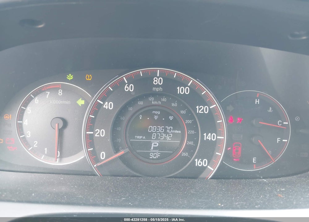 2017 HONDA ACCORD VIN: 1HGCR2F57HA180215
