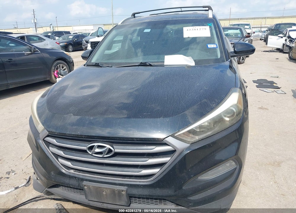 2017 HYUNDAI TUCSON VIN: KM8J33A41HU299397