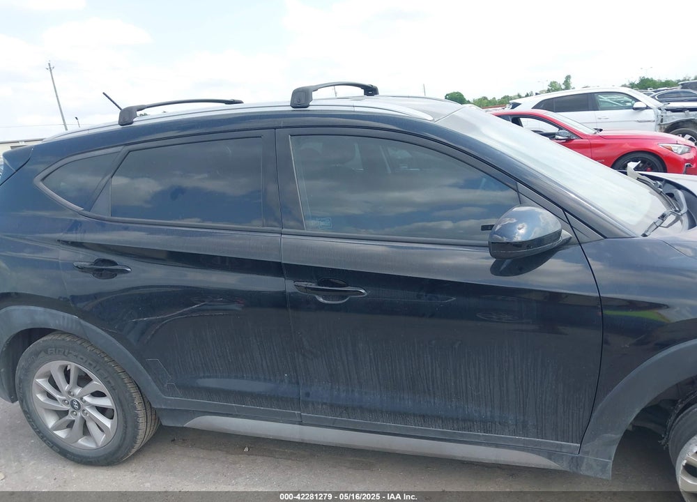 2017 HYUNDAI TUCSON VIN: KM8J33A41HU299397