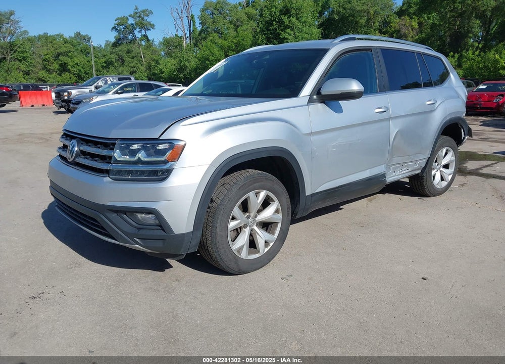 2019 VOLKSWAGEN ATLAS VIN: 1V2UR2CA2KC557449