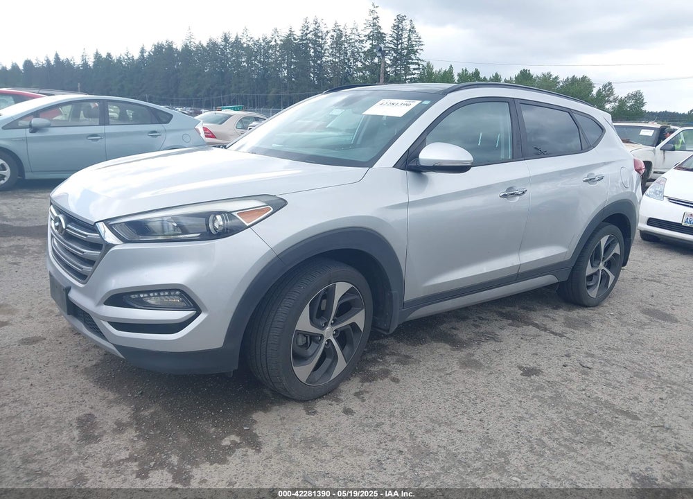 2017 HYUNDAI TUCSON LIMITED VIN: KM8J33A29HU351910